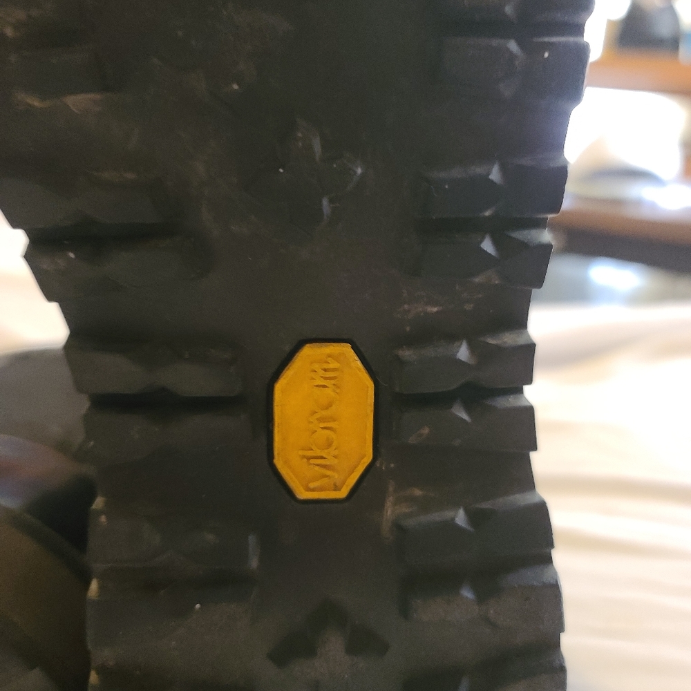 Danner 8" Arcadia lace up duty boots - Picture 4 of 6